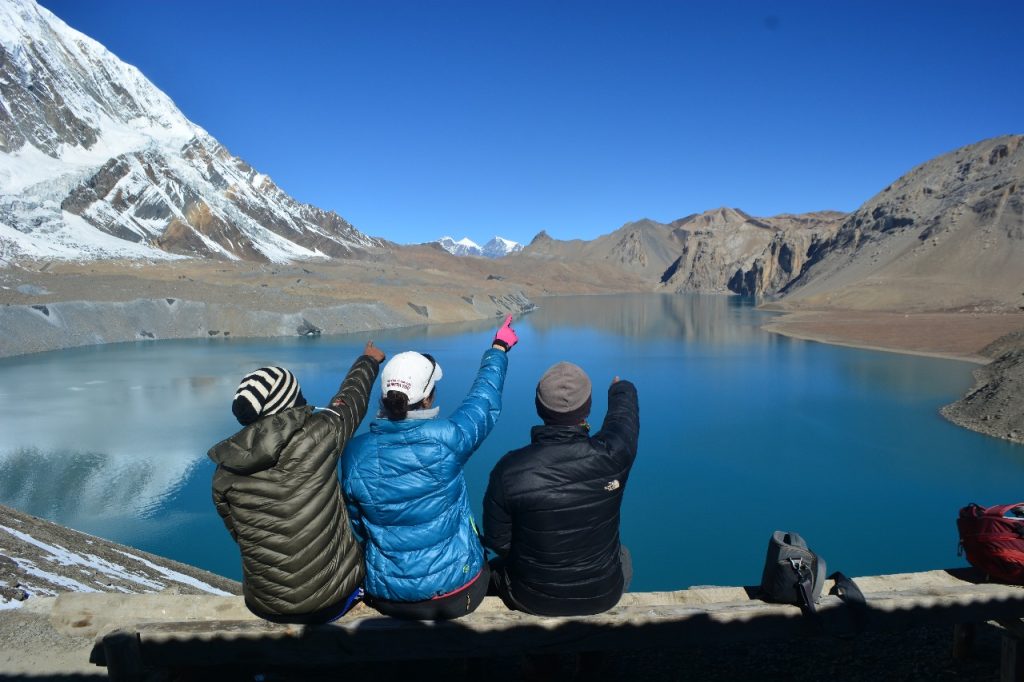 weather and temperature in annapurna circuit