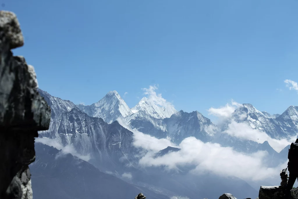 Lobuche Peak Climbing Nepal: Ultimate Guide for Beginners 3 lobuche peak climbing